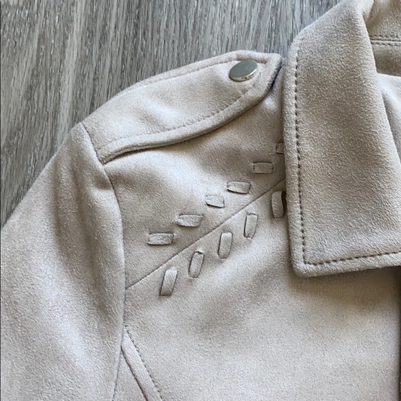 Amisu Fringe Jacket - Picture 4 of 6